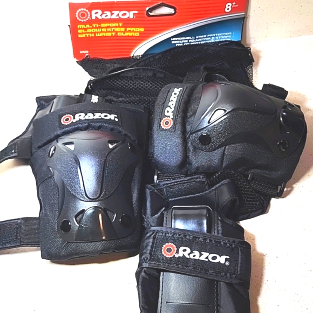 Knee and elbow adjustable pads Size M Unisex